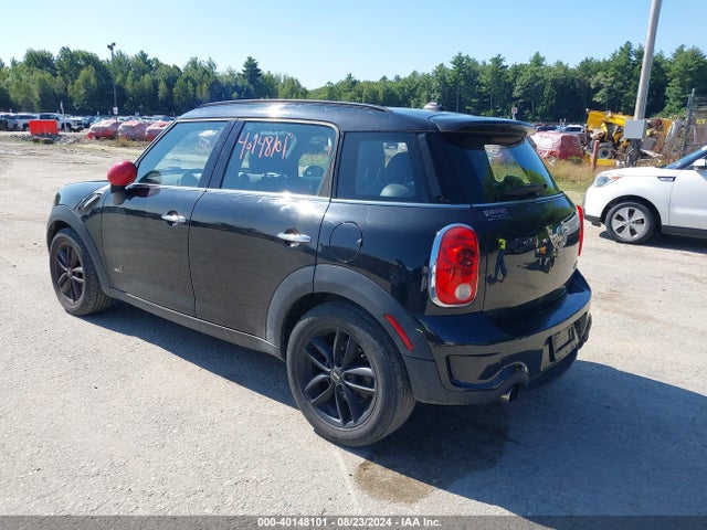 2011 MINI COOPER S COUNTRYMAN WMWZC5C59BWM11008 Photo 2