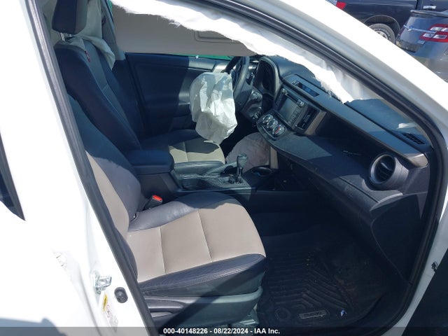 Toyota RAV4 LE 2014 2T3BFREV8EW178726 Image 5