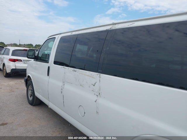 Chevrolet Express 3500 Lt 2017 1GAZGPFF4H1343819 Image 19