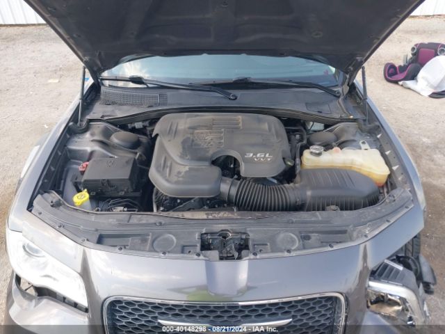 2C3CCAAG6JH275623 Chrysler 300 Touring L