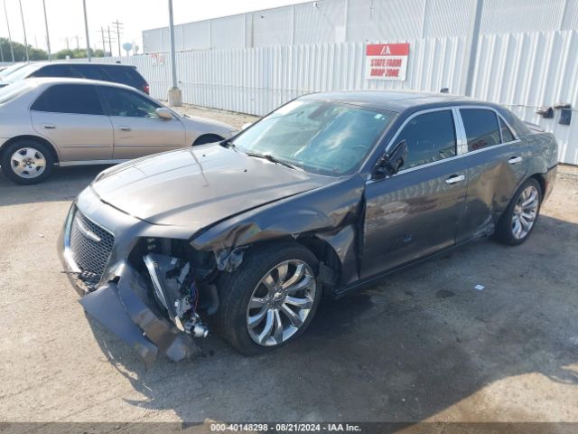 2C3CCAAG6JH275623 Chrysler 300 Touring L