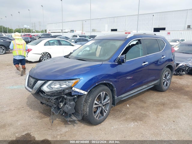 Nissan Rogue Sl 2017 5N1AT2MT9HC877457 Image 2