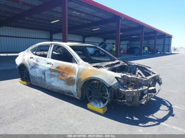 2018 ACURA TLX 19UUB3F6XJA004790 Photo 0