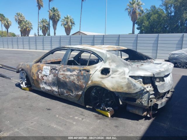 2018 ACURA TLX 19UUB3F6XJA004790 Photo 2