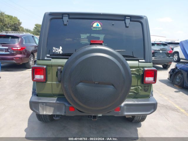 1C4HJXENXMW548877 Jeep Wrangler Unlimited Sahara 4x4