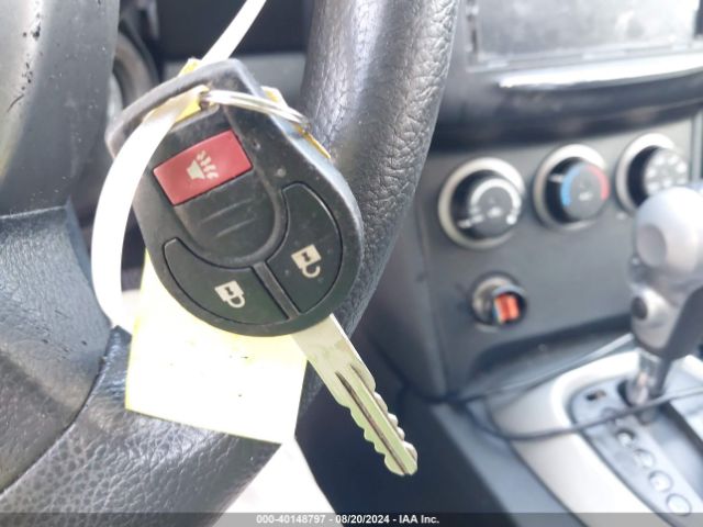 JN8AS5MV2EW715209 Nissan Rogue Select S
