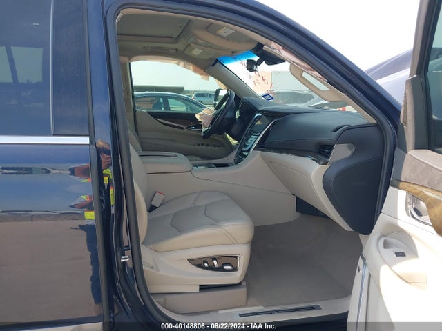 1GYS4BKJ6KR263312 Cadillac Escalade Luxury