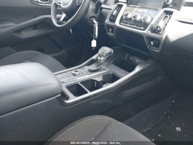5XYRGDLC4NG116206 KIA SORENTO LX