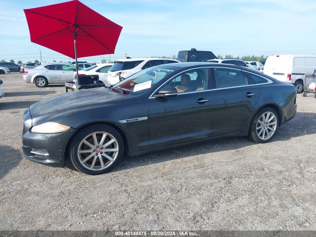2012 JAGUAR XJ SAJWA1CB2CLV38665 Photo 1
