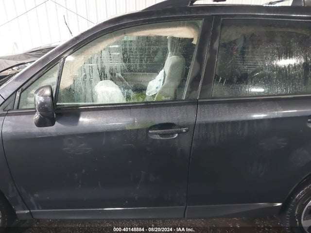 Subaru Forester 2.5i Premium 2018 JF2SJAEC3JG594334 Image 14