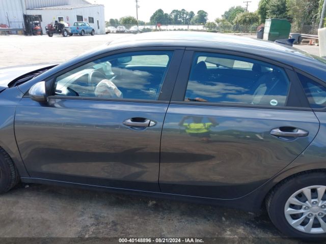 3KPF24AD5ME394637 KIA FORTE FE