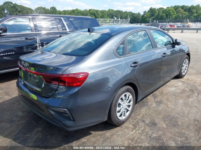 3KPF24AD5ME394637 KIA FORTE FE