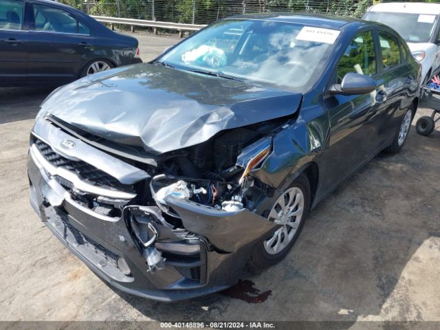 3KPF24AD5ME394637 KIA FORTE FE