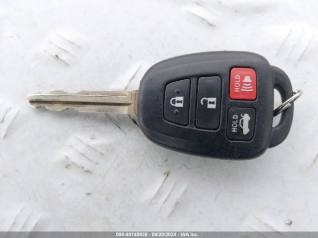 4T4BF1FK3GR570309 Toyota CAMRY XLE