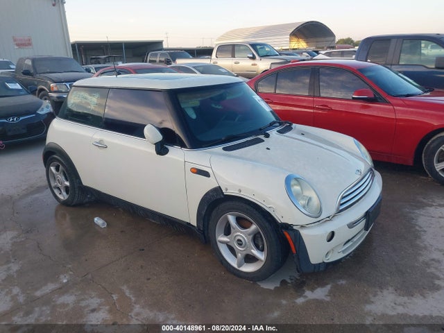 2005 MINI COOPER WMWRC33585TJ71282 Photo 0