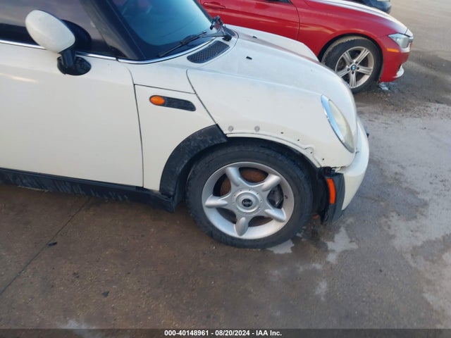 2005 MINI COOPER WMWRC33585TJ71282 Photo 5