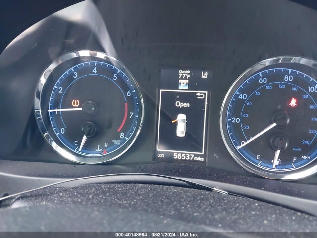 Toyota COROLLA SE 2018 5YFBURHE7JP812940 Image 7