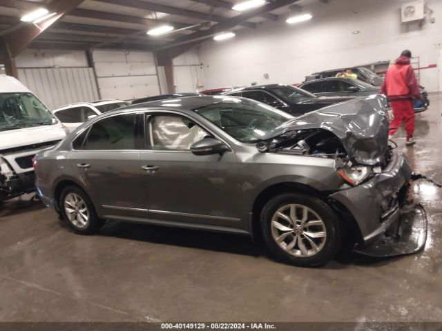 1VWAS7A36GC027547 Volkswagen Passat 1.8t S