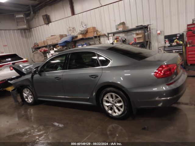 1VWAS7A36GC027547 Volkswagen Passat 1.8t S