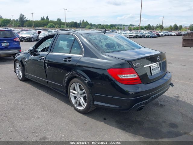 WDDGF4HB6EA932849 Mercedes-Benz C 250 Luxury/sport