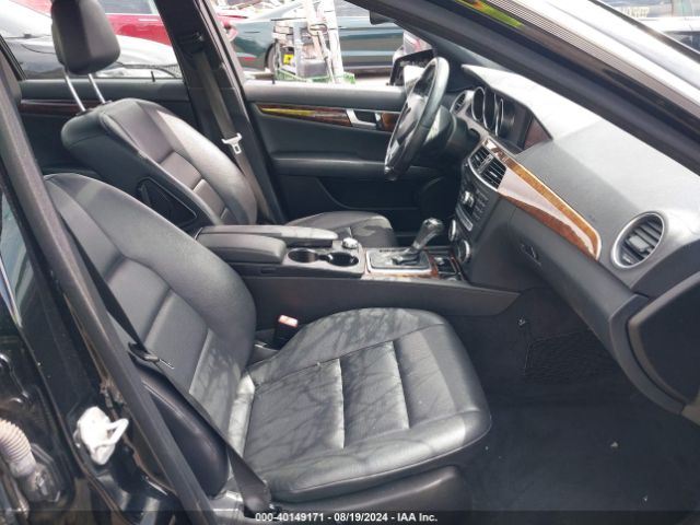 WDDGF4HB6EA932849 Mercedes-Benz C 250 Luxury/sport