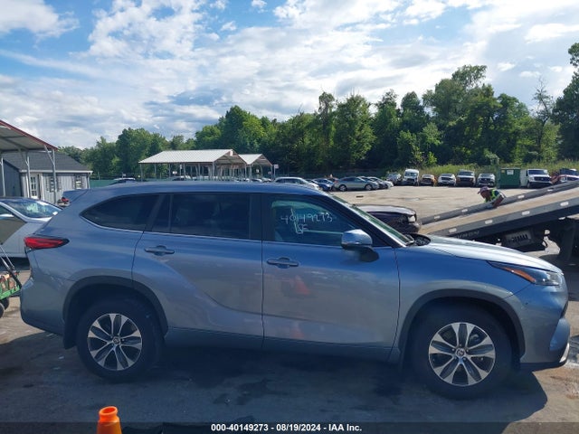 Toyota Highlander Xle 2023 5TDKDRAH9PS026691 Image 13