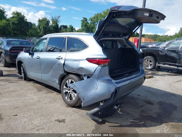 Toyota Highlander Xle 2023 5TDKDRAH9PS026691 Image 3
