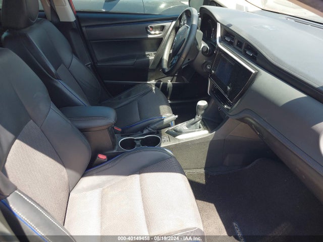 Toyota COROLLA SE 2018 5YFBURHE9JP773848 Image 5