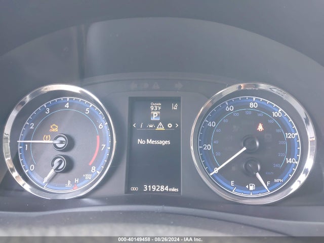 Toyota COROLLA SE 2018 5YFBURHE9JP773848 Image 7