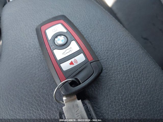 WBA8D9G53JNU71638 BMW 330i Xdrive