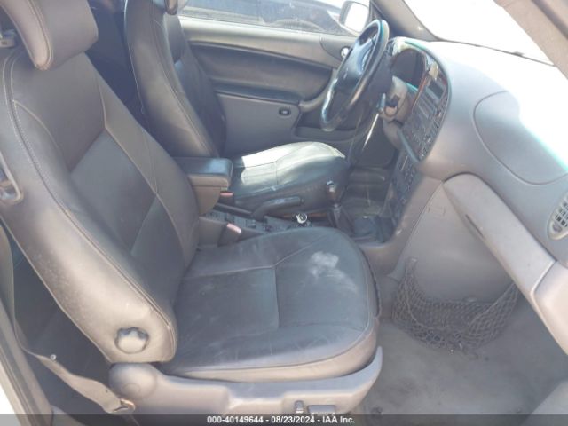 2002 SAAB 9-3 YS3DF75K327000063 Photo 4