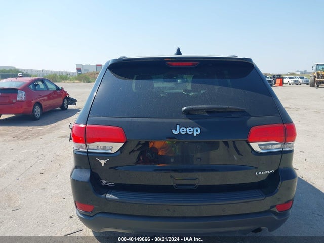1C4RJEAG3HC868887 Jeep Grand Cherokee Laredo 4x2