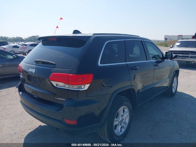 1C4RJEAG3HC868887 Jeep Grand Cherokee Laredo 4x2