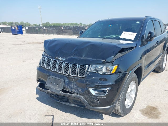 1C4RJEAG3HC868887 Jeep Grand Cherokee Laredo 4x2