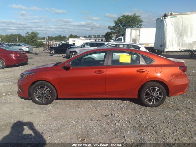 3KPF24AD6PE571443 KIA Forte Lxs