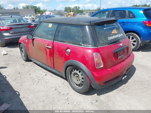 2004 MINI COOPER S WMWRE334X4TD75388 Photo 2