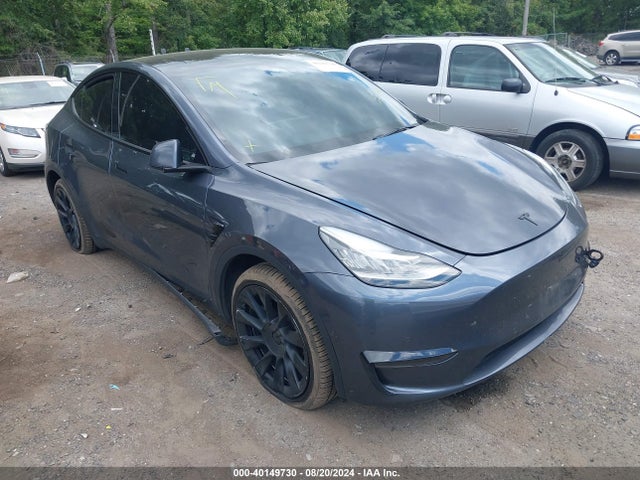 2022 TESLA MODEL Y 7SAYGDEE6NF481409 Photo 0