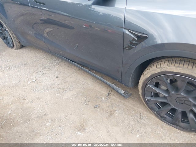 2022 TESLA MODEL Y 7SAYGDEE6NF481409 Photo 5