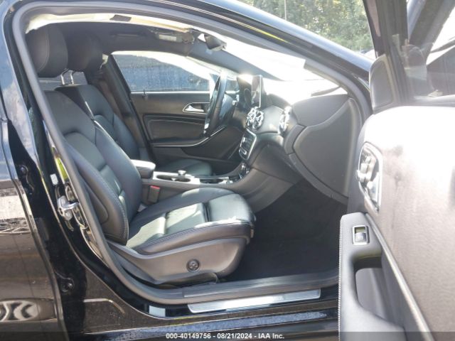 WDCTG4EB3JJ506230 Mercedes-Benz GLA 250