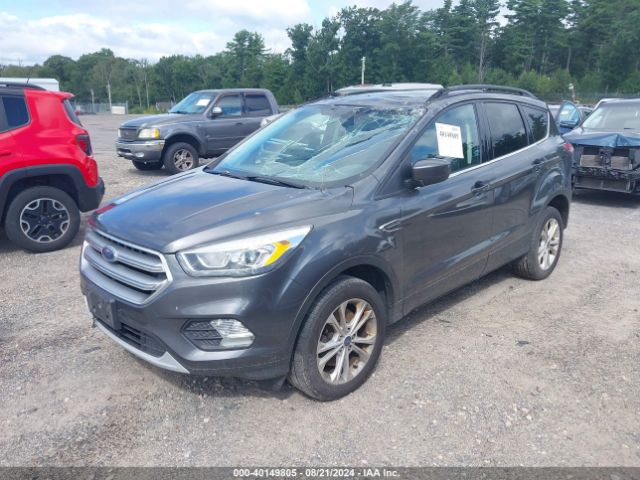 1FMCU9GD4HUB11651 Ford ESCAPE SE