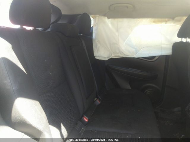 JN1BJ1CP2JW160919 Nissan Rogue Sport S