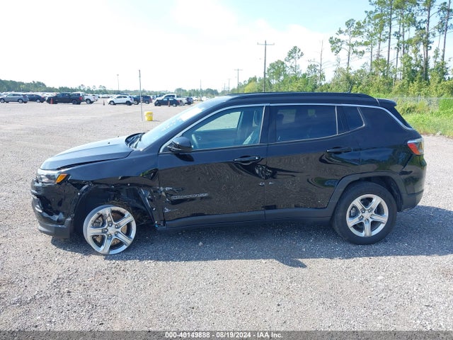 Jeep Compass Latitude 4x4 2024 3C4NJDBN8RT607525 Image 14