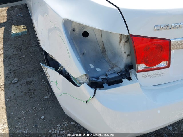 Chevrolet Cruze Ls Manual 2015 1G1PB5SH7F7264401 Image 13