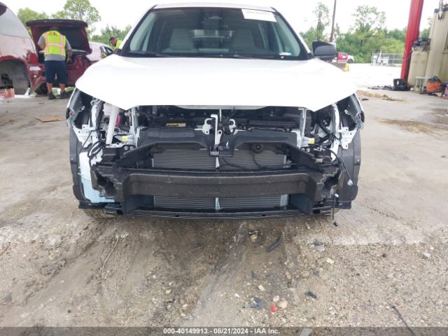 7MUAAAAG8RV073488 Toyota Corolla Cross L