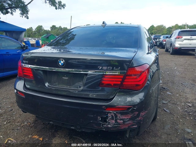 BMW 750li Xdrive 2015 WBAYF8C55FD654613 Image 16