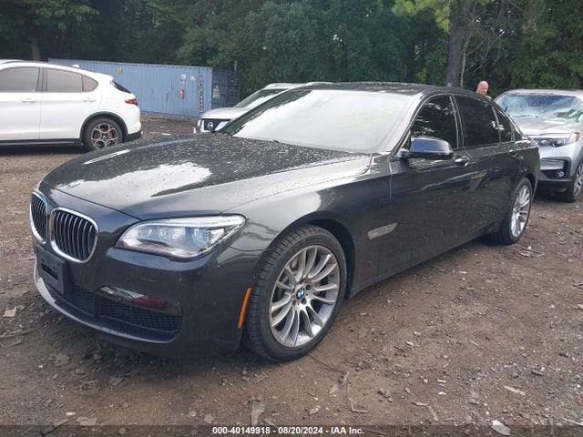 BMW 750li Xdrive 2015 WBAYF8C55FD654613 Image 2