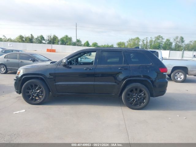 1C4RJEAG8HC736322 Jeep Grand Cherokee Altitude 4x2
