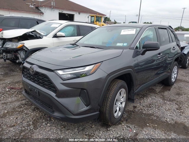 Toyota RAV4 LE 2024 2T3F1RFV7RC406219 Image 2