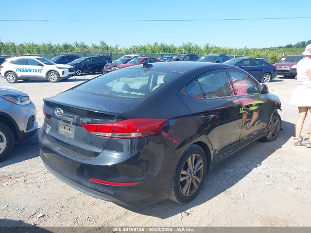 Hyundai ELANTRA SE 2017 5NPD84LF8HH034106 Image 4