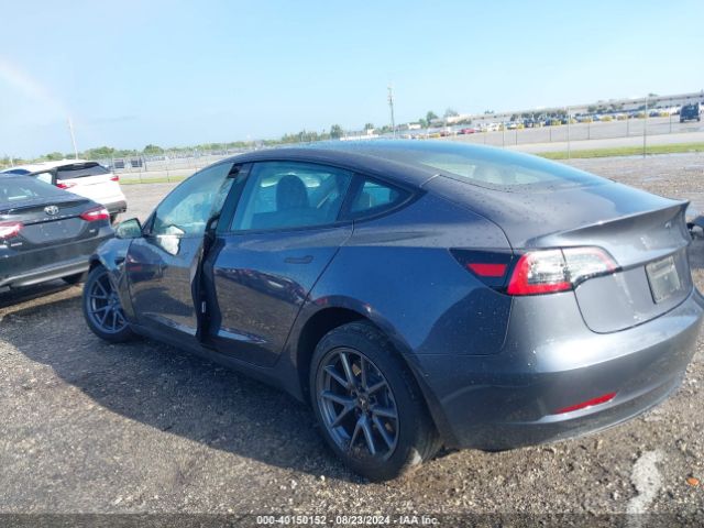 5YJ3E1EA1PF599542 Tesla Model 3 Rear-wheel Drive